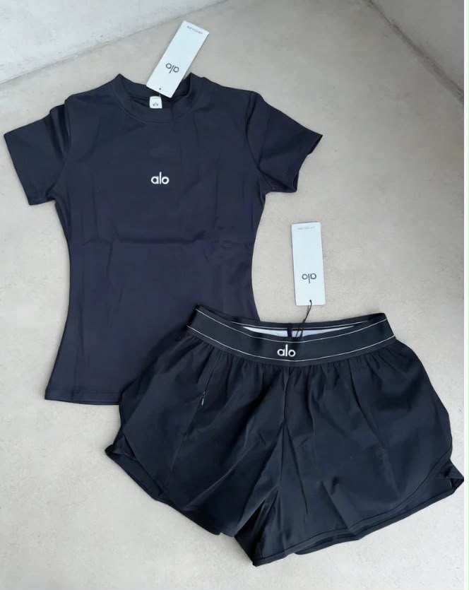 Shirt & Shorts Set - Loungewear
